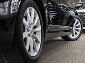 
									Lexus LS Version C Black 2013′ AIKHV full								
