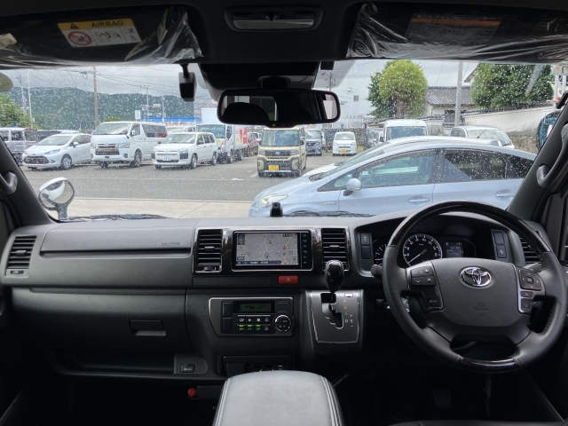 TOYOTA Hiace Van Super GL Dark Prime 2 Long Pearl White 2024′ AJSWH