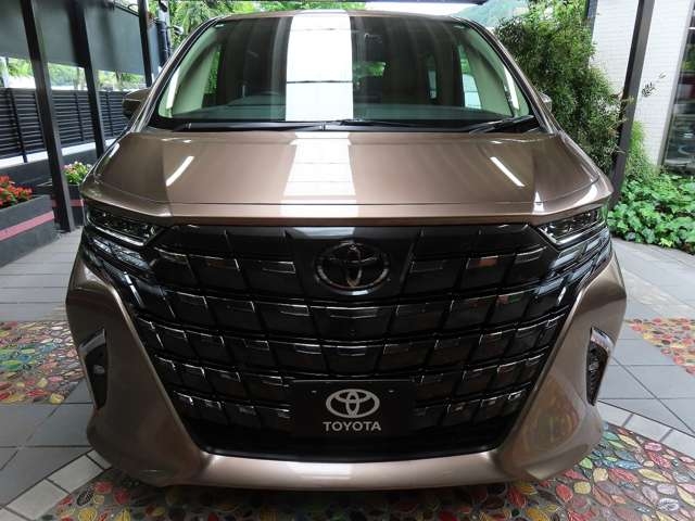 TOYOTA Alphard Executive Lounge AWD Beige/Black 2024′ AKPNI