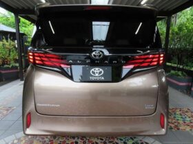 
									TOYOTA Alphard Executive Lounge AWD Beige/Black 2024′ AKPNI full								