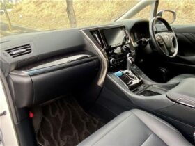 
									TOYOTA Alphard S C Package Pearl White 2020′ AL35P full								