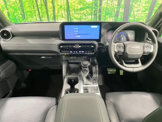 TOYOTA Land Cruiser Wagon VX Pearl White 2024′ AMT7J