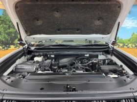 
									TOYOTA Land Cruiser Prado TX L Packet Matte Black Ed Pearl White 2022′ AMY8I full								