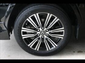 
									Lexus LX LX600 7-seater Black 2023′ AMYAM full								