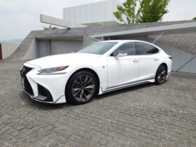 
									Lexus LS F Sport Pearl White 2019′ AOQCS full								