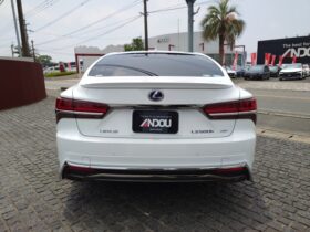 
									Lexus LS F Sport Pearl White 2019′ AOQCS full								