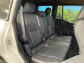
									TOYOTA Land Cruiser Wagon VX Pearl White 2025′ AOZGM full								