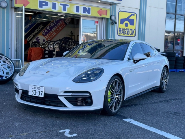 Porsche Panamera Turbo S E-Hybrid White 2018′ APDGK