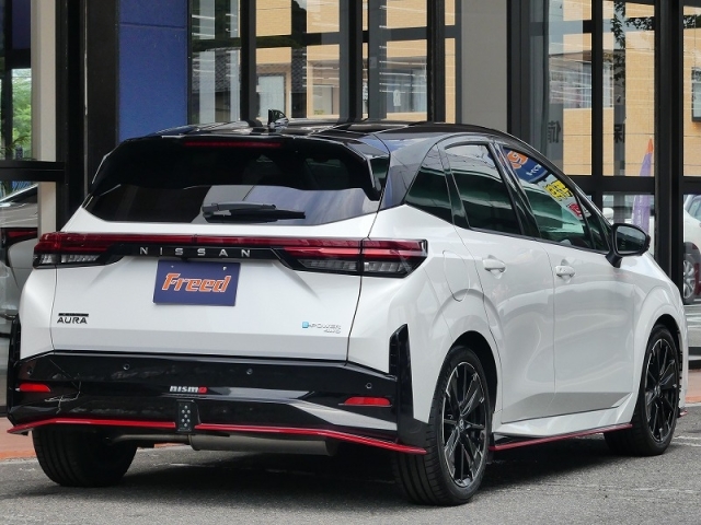 NISSAN AURA Nismo Tuned e-POWER Pearl White 2024′ AQVH9