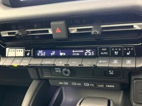 
									TOYOTA Land Cruiser Wagon VX Black 2024′ AR42F full								