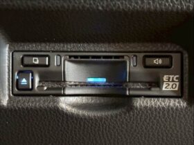 
									TOYOTA Noah S-Z Silver 2023′ AR4GJ full								