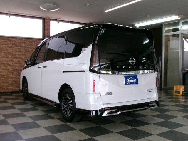 NISSAN Serena e-4ORCE Highway Star V Pearl White 2024′ AR7Q0