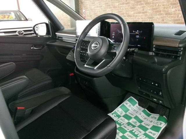 NISSAN Serena e-4ORCE Highway Star V Pearl White 2024′ AR7Q0