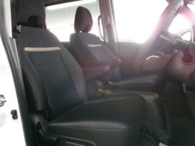 
									NISSAN Serena e-4ORCE Highway Star V Pearl White 2024′ AR7Q0 full								