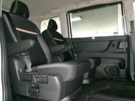 
									NISSAN Serena e-4ORCE Highway Star V Pearl White 2024′ AR7Q0 full								