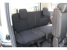 
									NISSAN Serena 1.2 e-POWER Highway Star V Pearl White 2023′ AR7SP full								