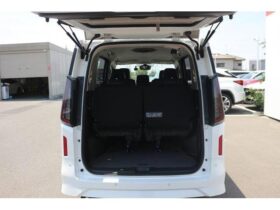 
									NISSAN Serena 1.2 e-POWER Highway Star V Pearl White 2023′ AR7SP full								