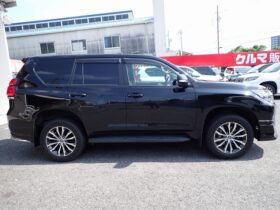 
									TOYOTA Land Cruiser Prado TX L Package Sunroof 7 Seater Black 2020′ AT0T3 full								
