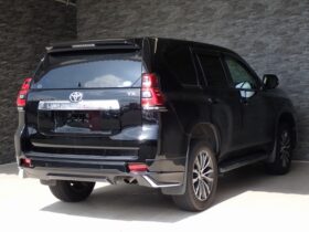 
									TOYOTA Land Cruiser Prado TX L Package Sunroof 7 Seater Black 2020′ AT0T3 full								
