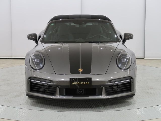 Porsche 911 Turbo Gray 2021′ AT8TR
