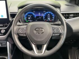 
									TOYOTA Corolla Cross S Pearl White 2024′ AT9RV full								