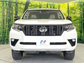 
									TOYOTA Land Cruiser Prado TX L Packet Matte Black Ed Pearl White 2023′ AVERQ full								