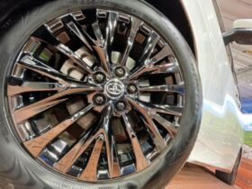 
									TOYOTA Vellfire Z Premier Pearl White 2024′ AVETW full								