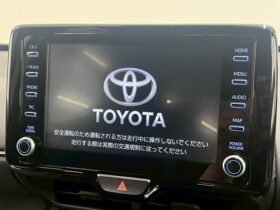 
									TOYOTA Yaris Cross GR Sport White/Black 2022′ AVEZ8 full								