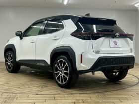 
									TOYOTA Yaris Cross GR Sport White/Black 2022′ AVEZ8 full								