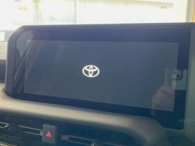 
									TOYOTA Land Cruiser Wagon VX First Edition Gold 2024′ AVF5B full								