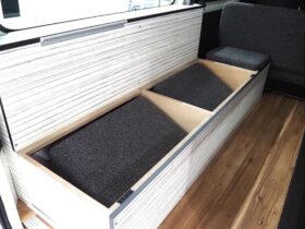 
									TOYOTA Hiace Van DX GL Package Long White 2025′ AVHTR full								