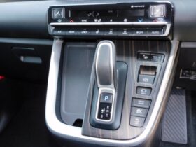 
									TOYOTA Noah S-Z Black 2023′ AXB2E full								