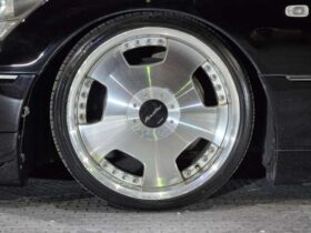 
									TOYOTA Celsior C Specifications Black 2003′ AXKIL full								