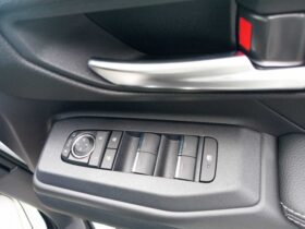 
									TOYOTA Land Cruiser Wagon VX Pearl White 2025′ AXY3P full								