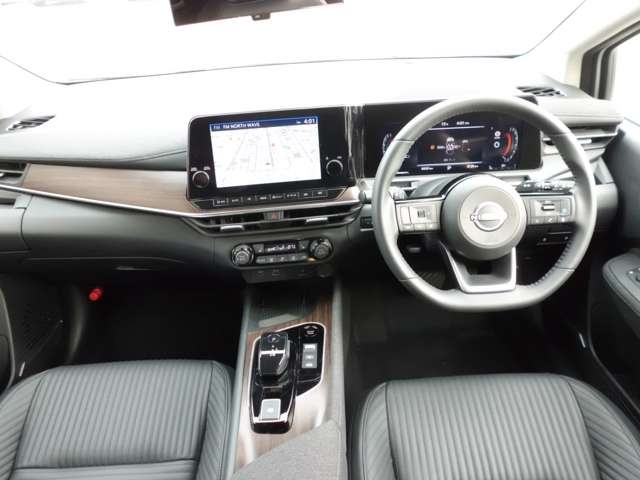NISSAN AURA G FOUR Leather Edition Pearl White 2024′ AYDKH