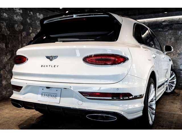 Bentley Bentley Bentayga Speed White 2021′ AZNV1