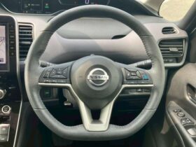 
									NISSAN Serena Highway Star V Pearl White 2019′ AZQ3P full								