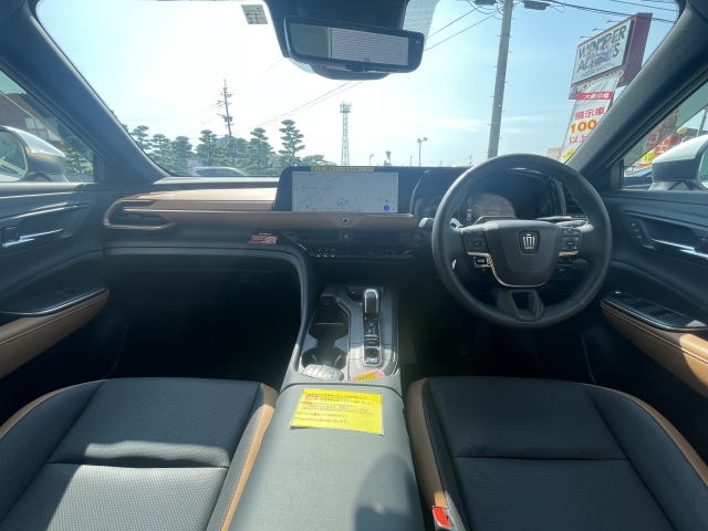 TOYOTA Crown CrossOver RS Advanced Pearl White 2022′ B039Q