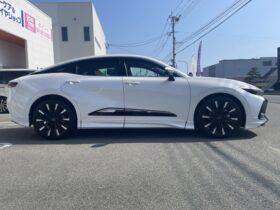 
									TOYOTA Crown CrossOver RS Advanced Pearl White 2022′ B039Q full								