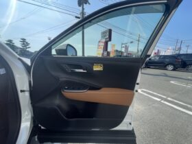 
									TOYOTA Crown CrossOver RS Advanced Pearl White 2022′ B039Q full								