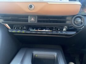 
									TOYOTA Crown CrossOver RS Advanced Pearl White 2022′ B039Q full								
