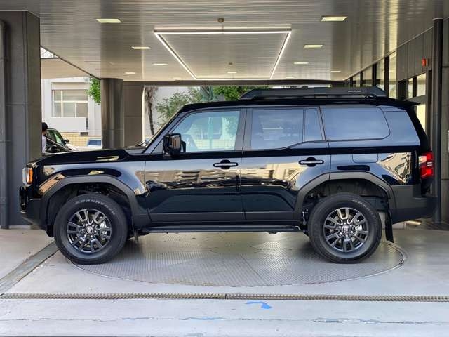 TOYOTA Land Cruiser Wagon VX Black 2024′ B1T8H