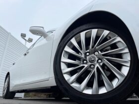 
									Lexus ES 300h version L White 2023′ B1TL2 full								