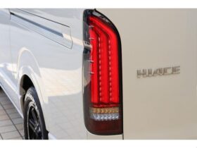 
									TOYOTA Hiace Van Super GL Dark Prime 2 Long Pearl White 2023′ B1XAC full								