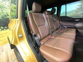 
									TOYOTA Land Cruiser Wagon VX First Edition Gold 2024′ B3ZJT full								