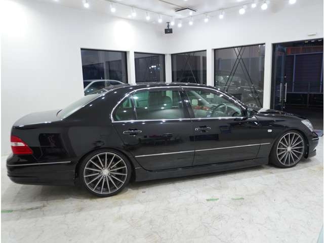 TOYOTA Celsior 4.3 A Specifications Black 2004′ B42K7
