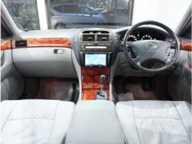 
									TOYOTA Celsior 4.3 A Specifications Black 2004′ B42K7 full								