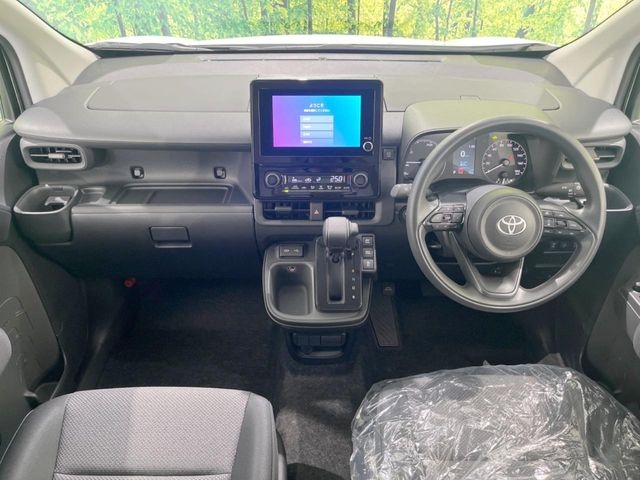 TOYOTA Sienta G Pearl White 2025′ B43FT