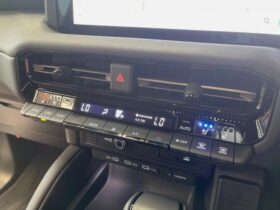 
									TOYOTA Land Cruiser Wagon VX First Edition Pearl White 2024′ B63HJ full								