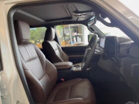 
									TOYOTA Land Cruiser Wagon VX First Edition Pearl White 2024′ B63HJ full								